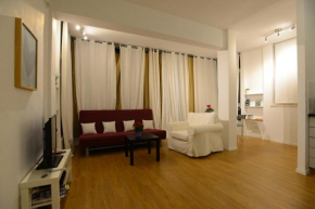 Гостиница Haatzmaut Bat Yam Beach  Бат-Ям